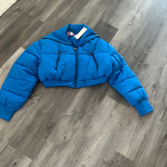 GIFTED * Urban Outfitters - Lily Ulta Crop Puffer Jacket, BLUE - XXL - NWT - Picture 4 of 16